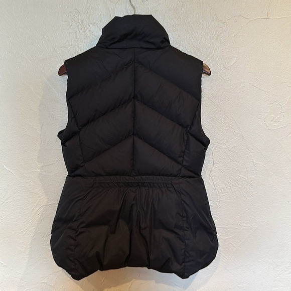 Moncler Ana Gilet all black puffer Vest size 2 - Picture 2 of 11